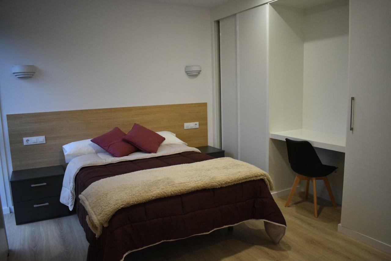 Apartamentos Compostela โลวิโอส ภายนอก รูปภาพ