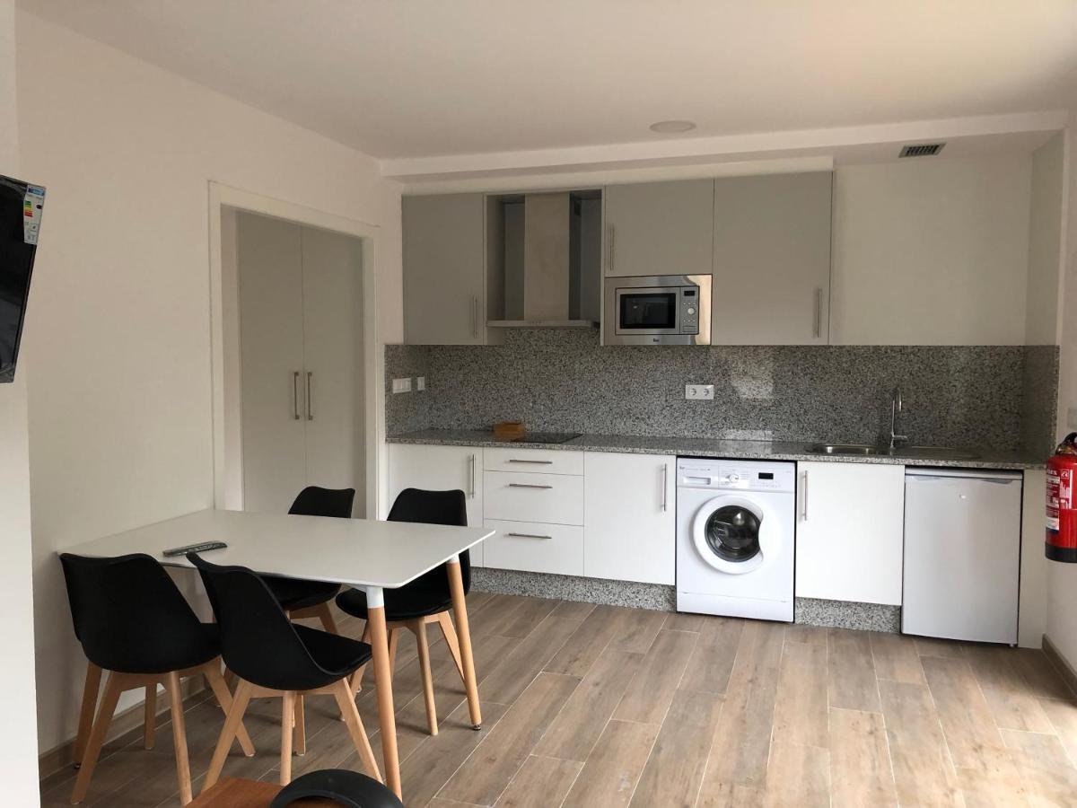 Apartamentos Compostela โลวิโอส ภายนอก รูปภาพ